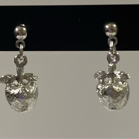NWT Silver Overlay Apple Earrings - Picture 2 of 4